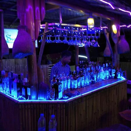 נסאונג Soe Ko Ko Beach House & Restaurant מראה חיצוני תמונה